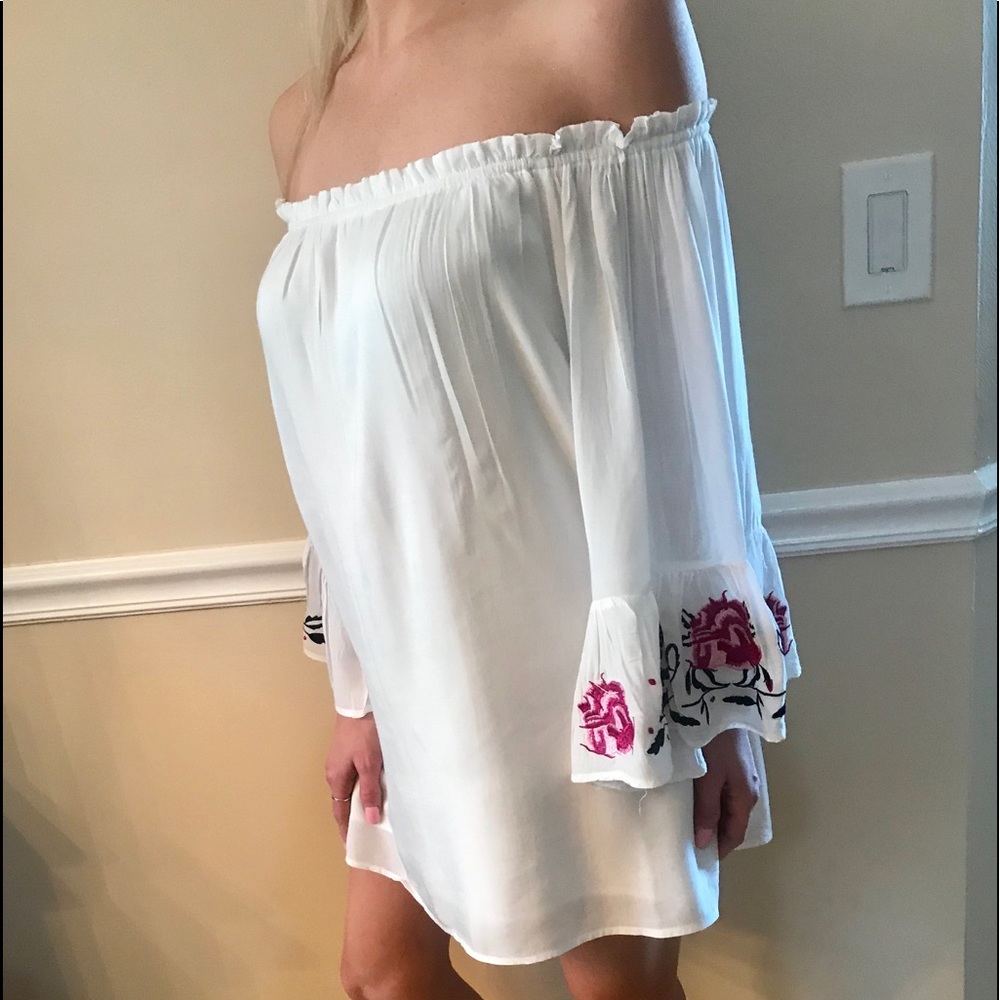 LF white  off shoulder dress